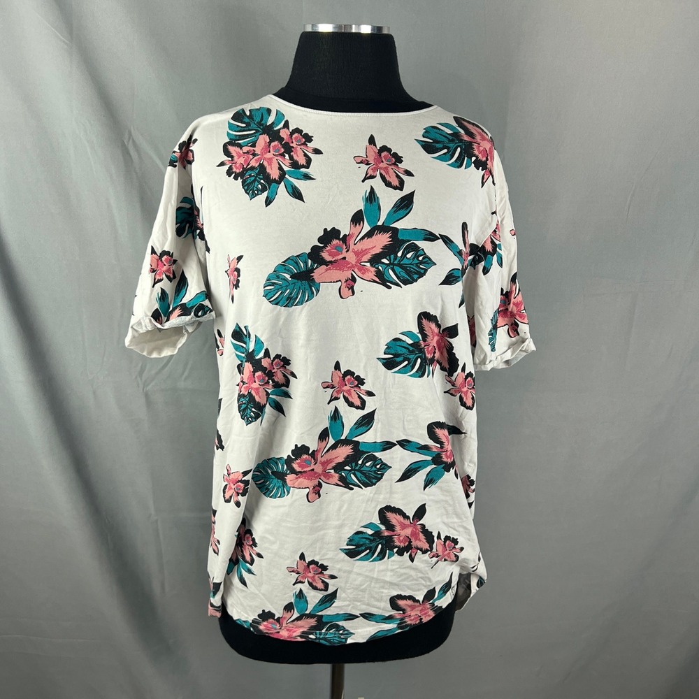 Free Planet T Shirt Womens Large Multicolor Floral Cotton Stretch Curved Hem